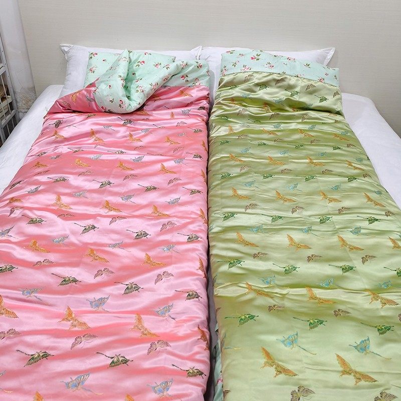 定做老式绸缎被子丝绸织锦缎软缎段子手工包边面红色结婚棉花喜被,床上用品,被子/被芯定制,淘宝优惠券,粉丝福利购,淘宝优惠卷