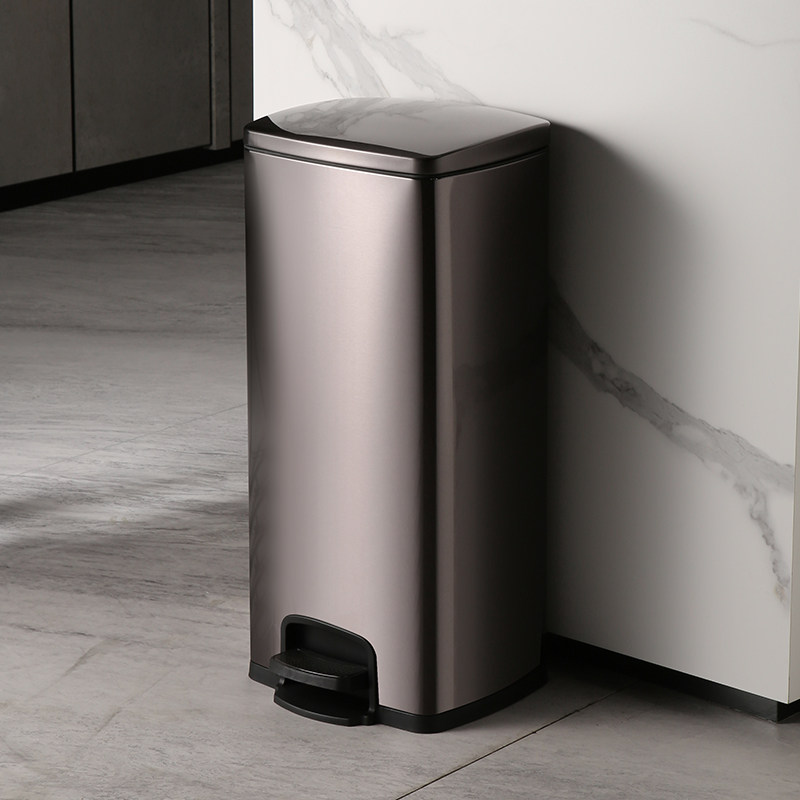 带盖子不锈钢垃圾桶脚踩商用厨房酒店饭厅高档脚踏大容量化妆室厕