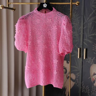 甜美翻倍 精致花朵钉珠财阀千金风半高领泡泡薄款短袖针织上衣