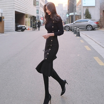 女人味高端名媛气质知性打底长裙2020秋装新款黑色毛衣包臀连衣裙