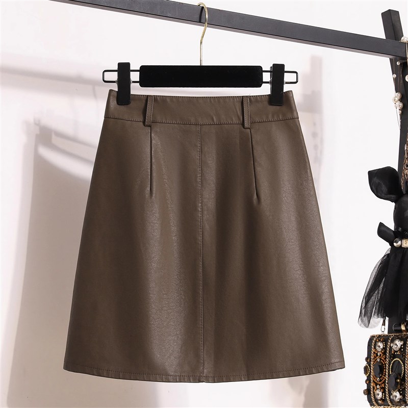 口袋设计皮裙半身裙女秋季2024新款包臀漆皮短裙PU皮裙高腰A字裙