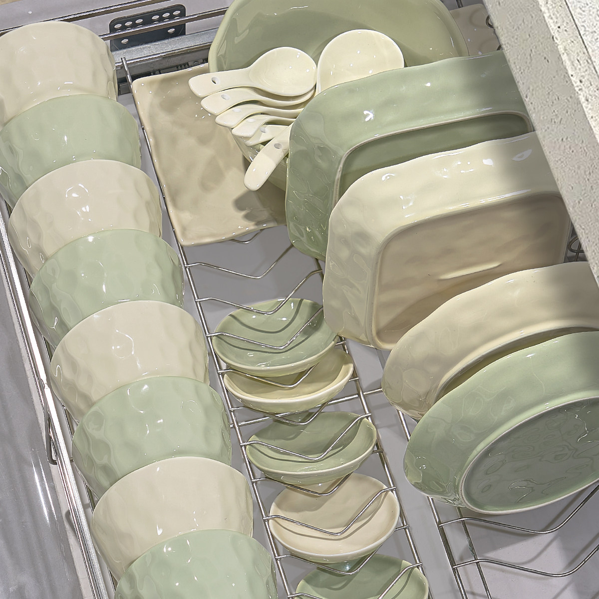 奶油风碗碟装碗具釉下彩乔迁碗盘碗筷餐具