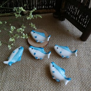 陶瓷小鱼筷子架筷托创意厨房餐具架筷子托汤匙托家用放勺子的架子