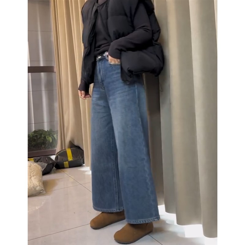 景倩妮蓝色直筒牛仔裤2024年冬季新款加绒梨形高腰显瘦九分阔腿裤