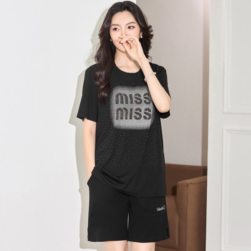 大码女装夏装胖妹妹百搭时尚休闲上衣200斤胖mm宽松显瘦短袖T恤衫