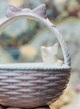 陶瓷兔子女生可爱装饰摆件卡通钥匙收纳玄关摆设立体篮子小宠沙盆