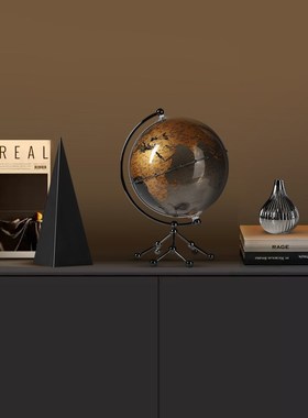 酒柜装饰品摆件高级感小众客厅玄关艺术高级样板房软装艺术品摆设