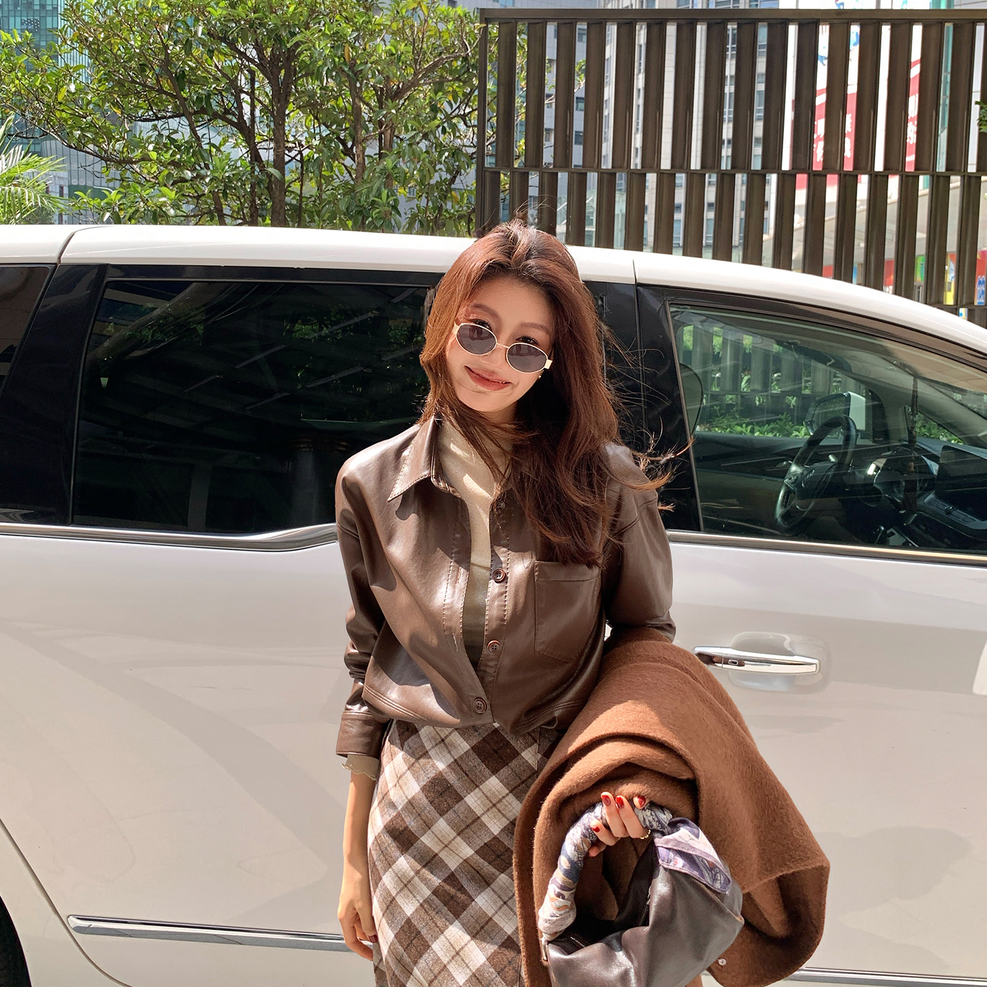 Alone Savor龙喜儿 美拉德经典复古衬衫宽松长袖皮外套女J147