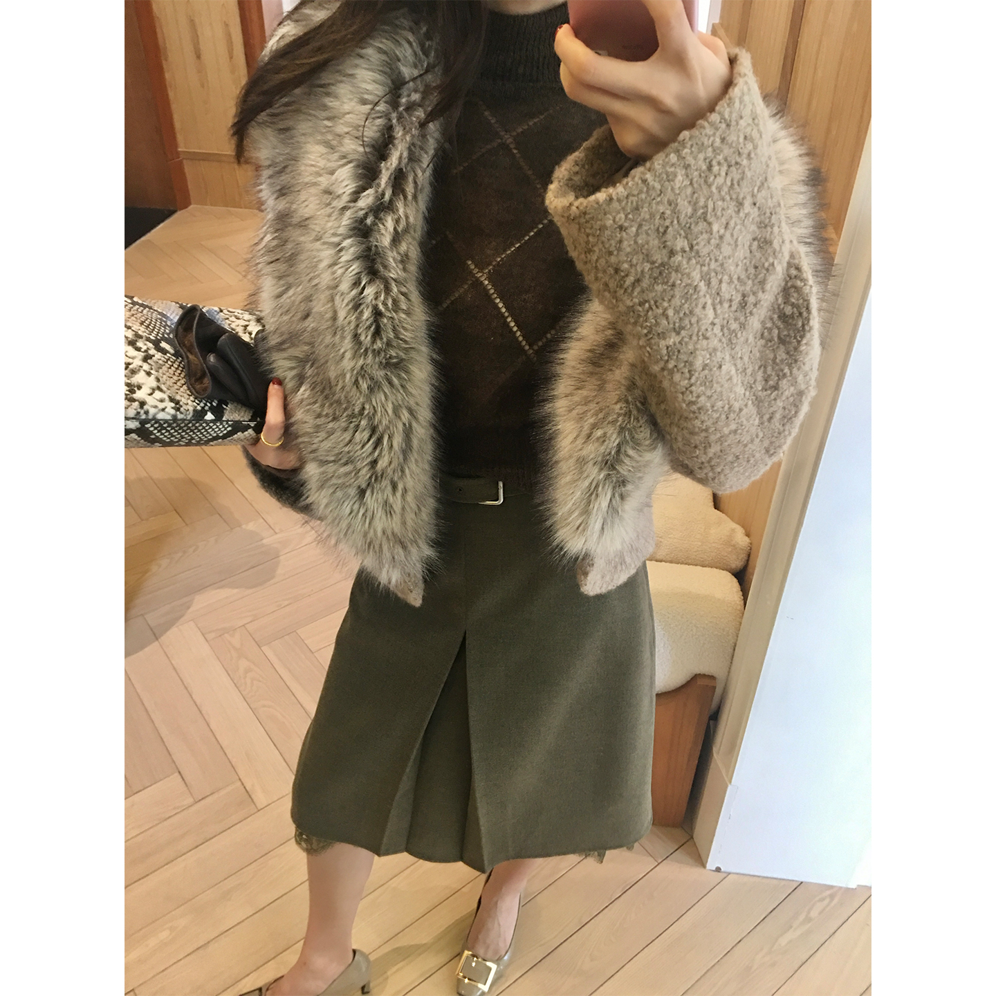 Alone Savor龙喜儿 高智风蕾丝拼接开叉半身裙高腰花边短裙女K294