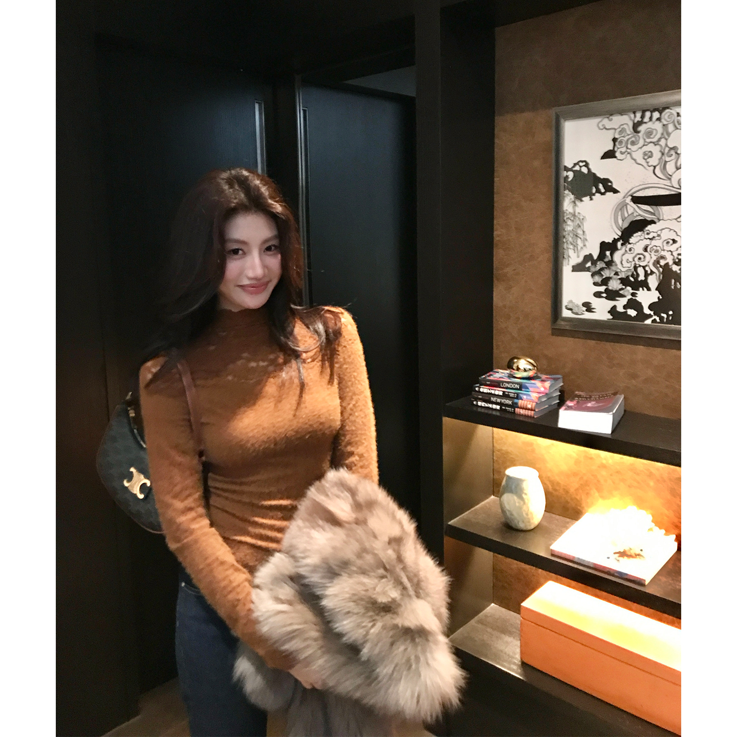 Alone Savor龙喜儿 氛围感蕾丝镂空拼接小衫花边长袖女士上衣J511