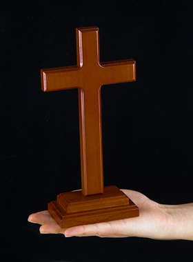 橡木色实木十字架摆件 教会用品 家用摆件装饰物品 小礼物品