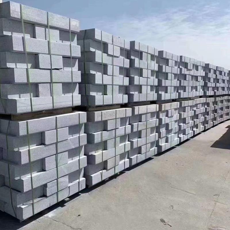 花岗岩大斜坡路沿石路牙石路缘石花坛侧石五莲花芝麻灰大理石