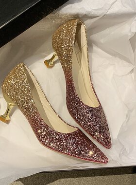 银色新娘鞋女细跟中跟渐变色香槟色伴娘鞋小根尖头高跟鞋宴会鞋女