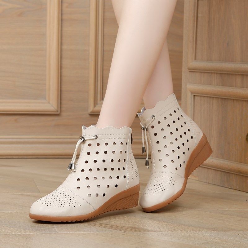 2024春夏新款广场舞鞋女软底妈妈鞋透气凉靴洞洞舞蹈鞋镂空短靴女,女鞋,马丁靴,淘宝优惠券,粉丝福利购,淘宝优惠卷