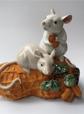 石湾陶瓷b公仔工艺品十二生肖招财花生老鼠吉祥物家居摆件果实累