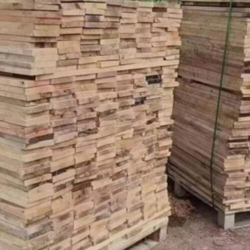 高端木材别墅装修木材小叶桢楠板料金丝楠木板材楠木家具料金丝楠