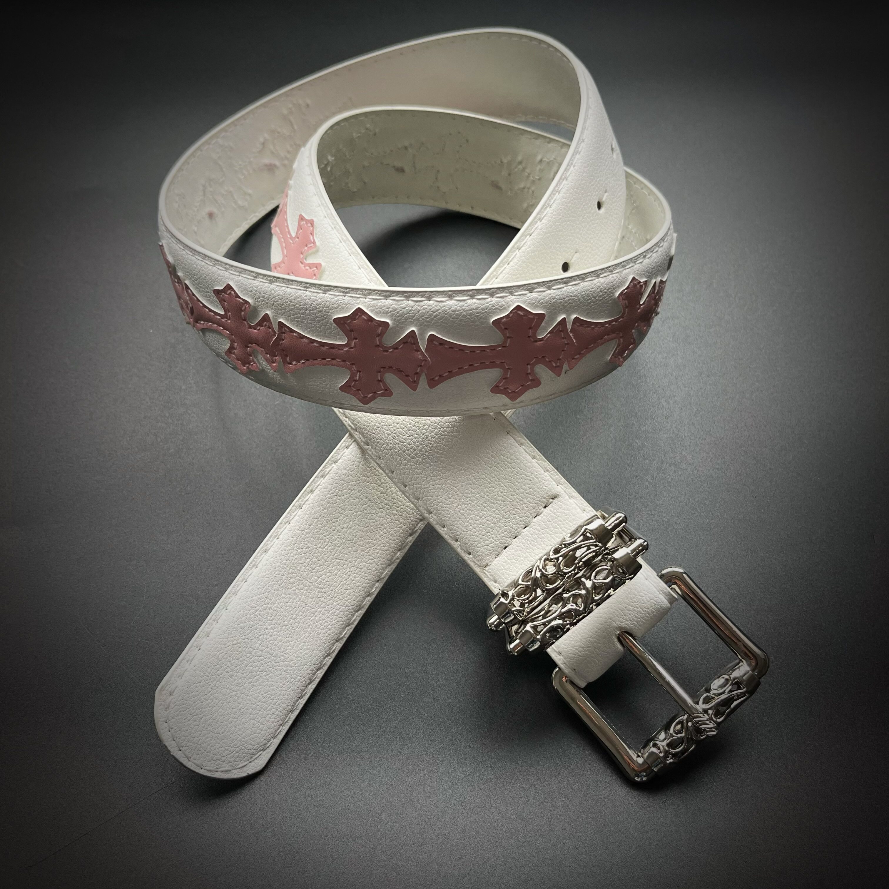 洛默半夏白色腰带配牛仔裤设计感小众个性十字架复古皮带男女同款