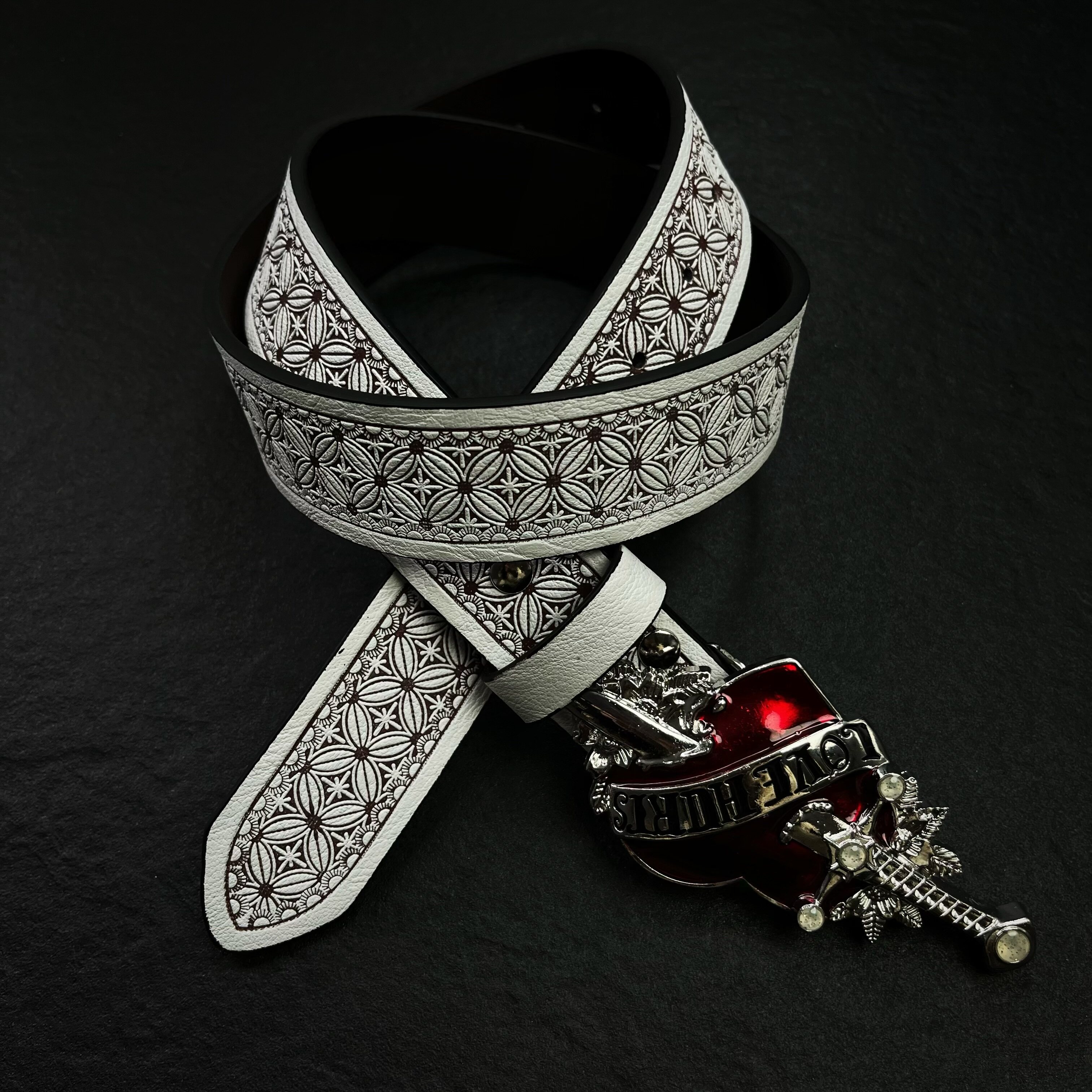 洛默半夏&ldquo;一箭穿心&rdquo;Vintage中古红白纹腰带朋克重工男女款皮带