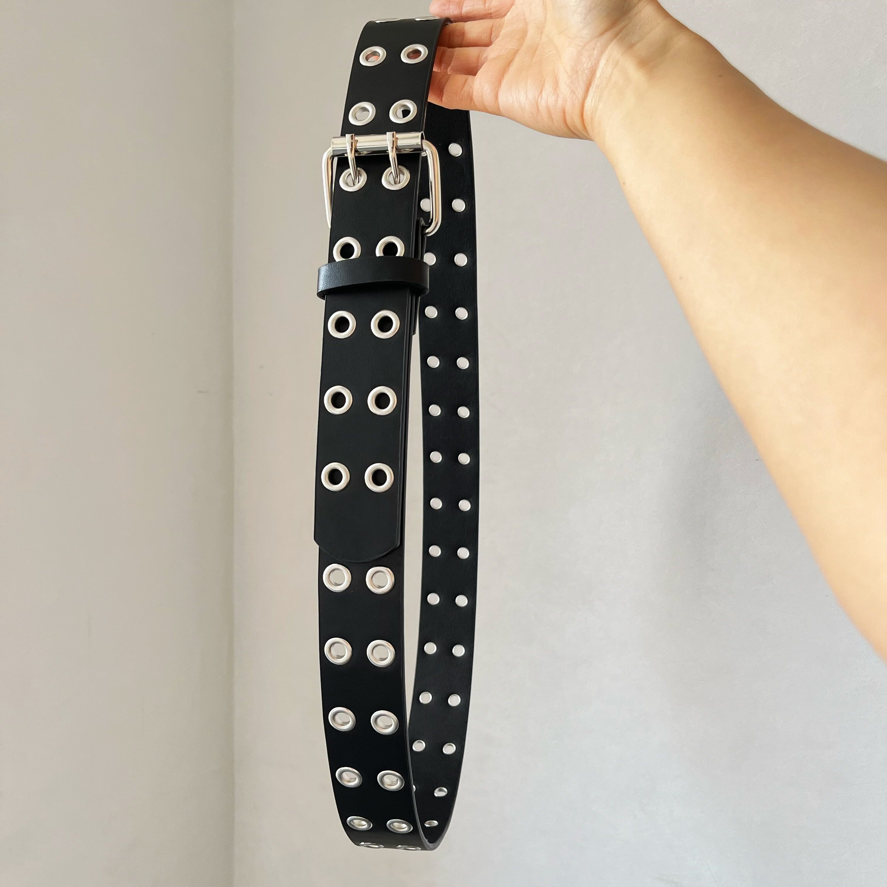 洛默双排气眼皮带女款免打孔配牛仔裤2026新款时尚宽腰带辣妹百搭