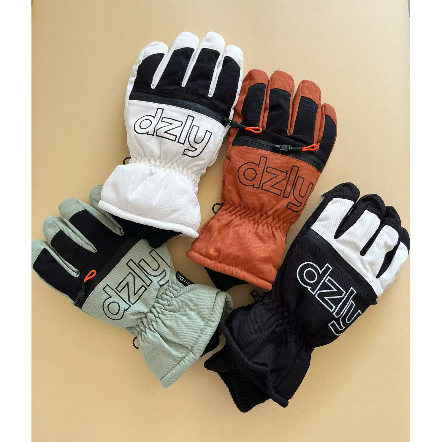 男女加绒加厚保暖触屏防寒手套电动车户外防雨骑摩托车冬滑雪手套