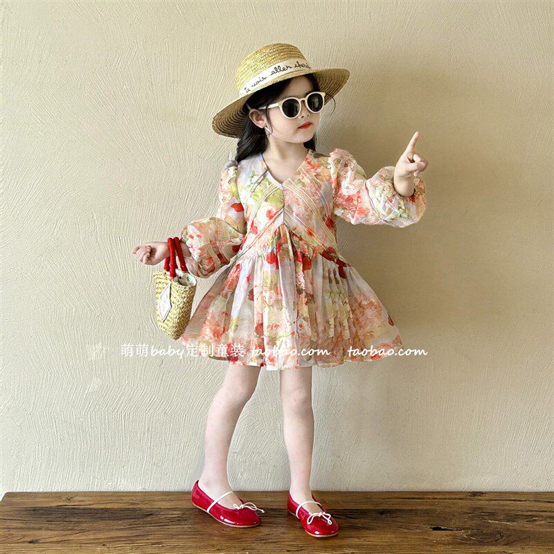 女童灯笼袖碎花复古连衣裙2025春季新款小女孩V领气质长袖公主裙