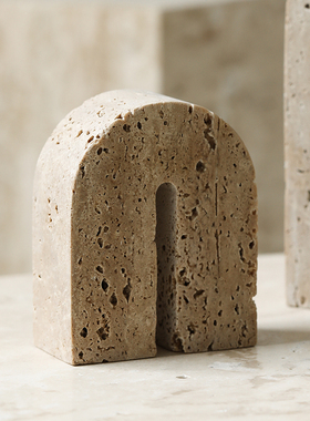 北欧风黄洞石家居摆件中古 大理石书挡书立创意桌面办公室装饰品