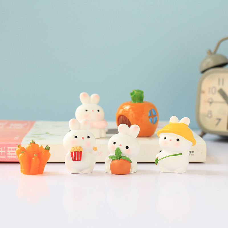 迷你悠悠小兔子桌面摆件汽车中控台装饰用品节日礼物女神可爱公仔
