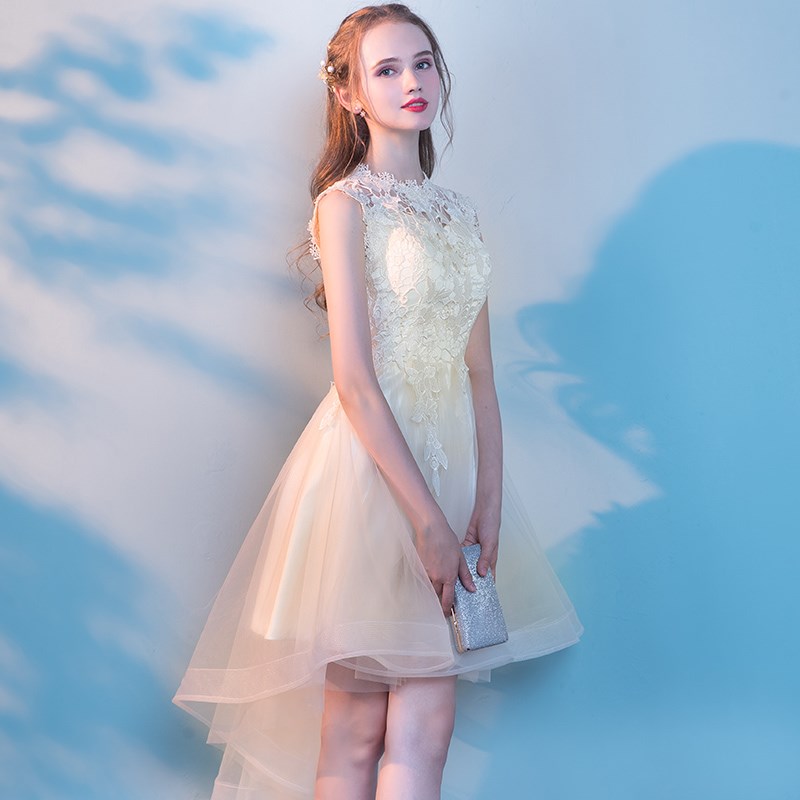 伴娘服2021新款前短后长韩版时尚显瘦宴会晚礼服女连衣裙子香槟色