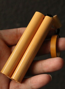 精品纯手工精磨天然翻簧卷t型老玉竹手把件竹雕竹制把玩挂件卷型