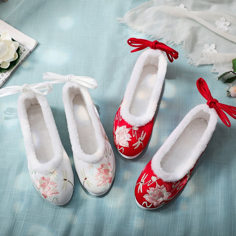 古装鞋红色绣花鞋女汉服鞋冬天古风淡雅汉鞋平底汉V服鞋子女冬加