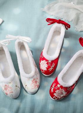 古装鞋红色绣花鞋女汉服鞋冬天古风淡雅汉鞋平底汉V服鞋子女冬加