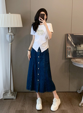 夏季新中式国风时尚套装女复古刺绣盘扣短袖T恤牛仔半身裙两件套