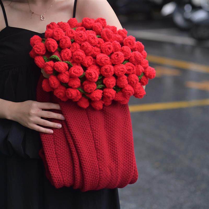 红玫瑰花束毛毯子成品免手工编织花朵披肩送女友闺蜜生日新婚礼物