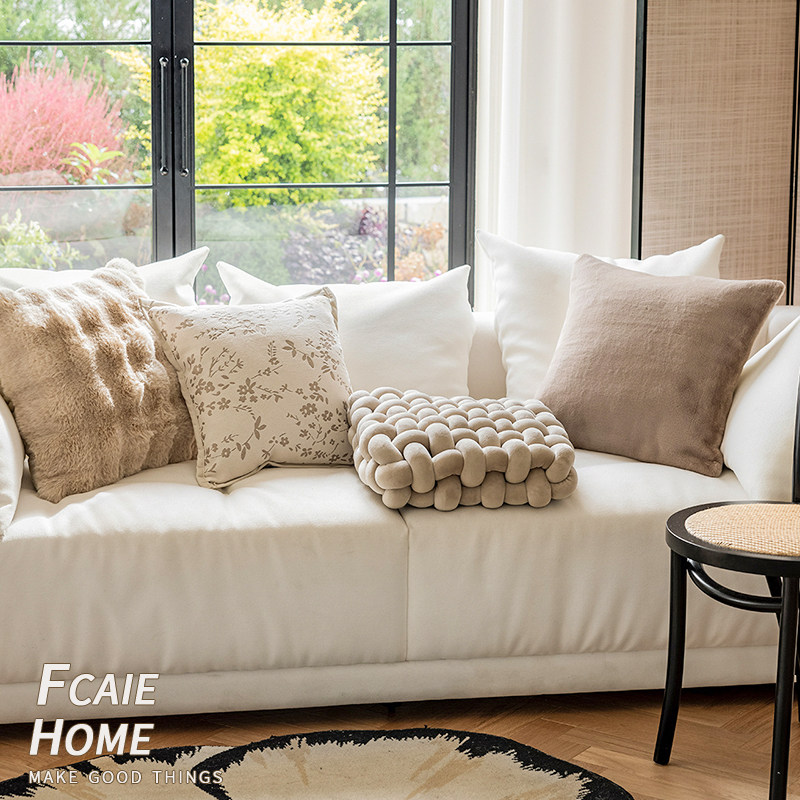 奶油风抱枕套咖色系毛绒沙发靠垫客厅轻奢高级感装饰坐垫床上腰靠