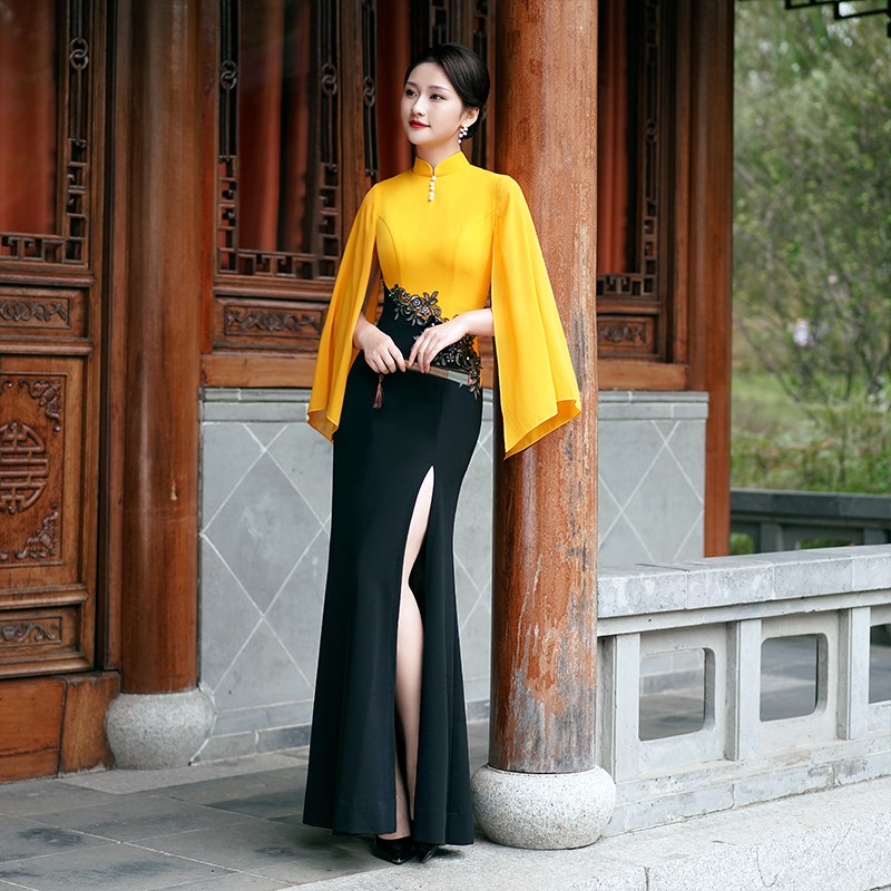 高端走秀旗袍气质优雅国风舞台演出服女大码长款改良连衣裙妈妈装