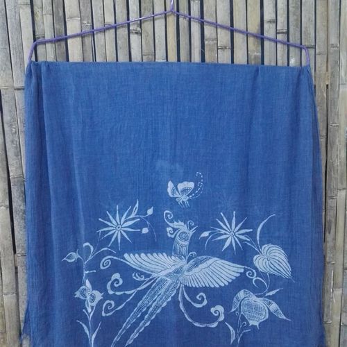 手工蜡染围巾彩云间蜡染围巾绵绸围巾两头图案蜡染围巾图案订制