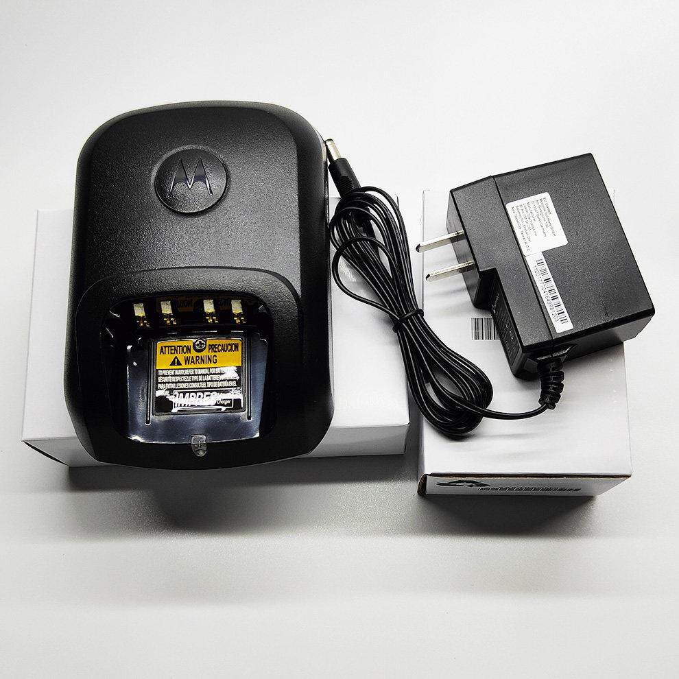 Motorola对讲机P8668 P8660 P8268 P8200 D8235 P6600i电池充电器