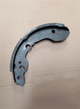适配众新E679宝路达DS5比德文M6雷丁D50电动四轮车配件刹车片皮蹄