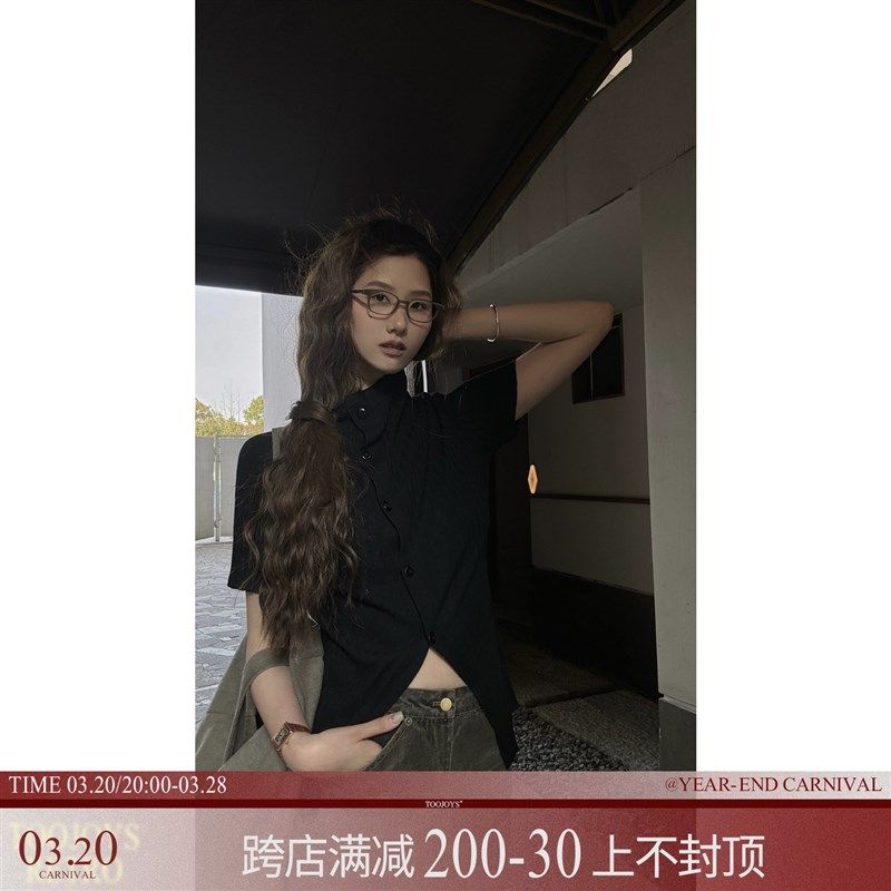 toojoys阴天假期 黑色高领短袖针织衫女夏薄款修身坑条上衣