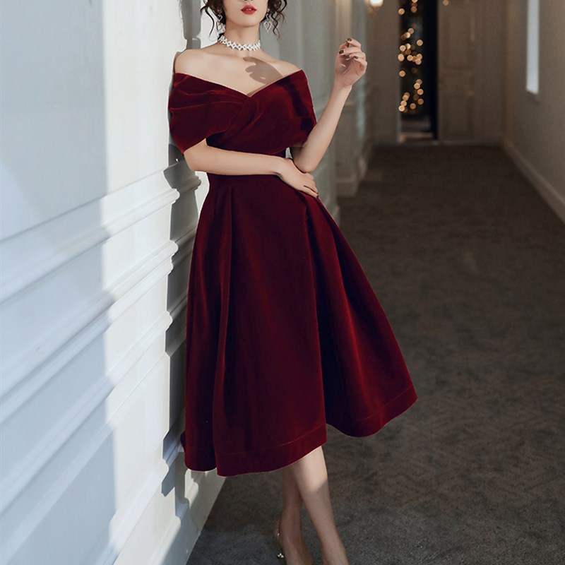 敬酒服新娘结婚订婚酒红色一字肩大码孕妇遮肚子小个子显瘦晚礼服