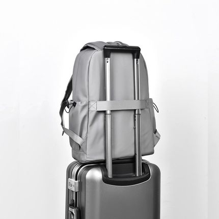 新款双肩包男女大容量旅行包耐磨笔记本电脑包户外多功能出差背包