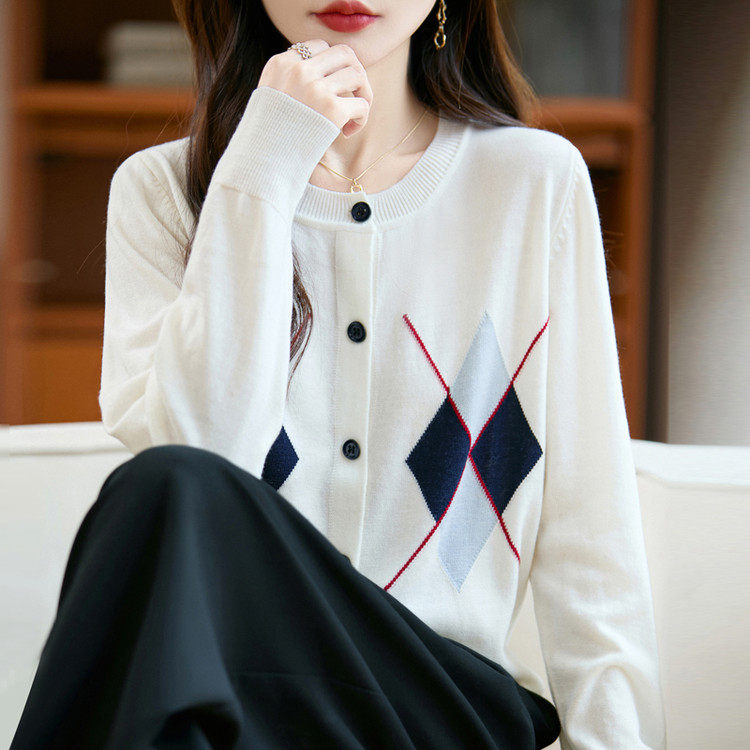 冬季复古菱格纹针织开衫女通勤