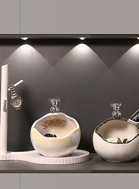 爱心熊入户玄关放钥匙置物架收纳酒柜摆件鞋柜客厅儿童房装饰品