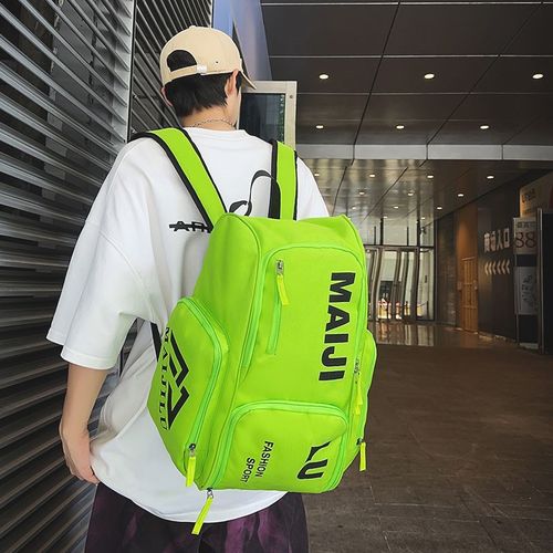 大容量户外登山旅行包男士多功能双肩包大学生高中生书包女健身包