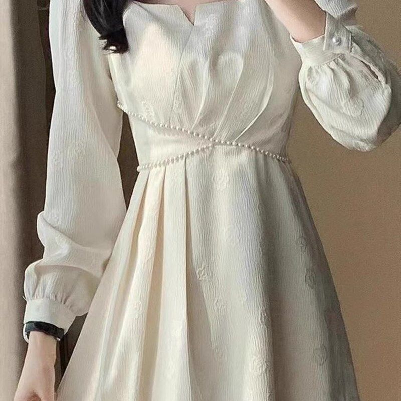 大码胖mm茶歇长袖连衣裙女早秋气质甜美时尚少女轻奢度假仙女裙子