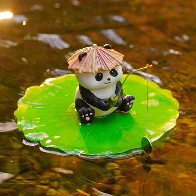 鱼缸水面漂浮水荷叶装饰造景可爱熊猫钓鱼翁庭院流水假山鱼池摆件