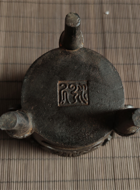 铸铁火煮热水烧烤取暖炭温酒炉雅居客厅茶舍摆件老铁器物件老怀旧