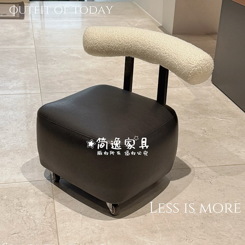 家用万向轮小凳子客厅可移动滚轮椅子滑轮矮凳带轮子的换鞋凳板凳