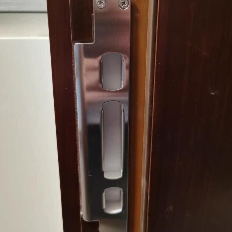 防盗门导向片压边条锁舌片锁扣塑料壳家用锁具锁体门框配.
