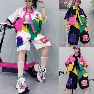 洋气时髦薄款 女时尚 休闲个性 拼接短袖 短裤 上衣炸街五分灯笼裤 套装